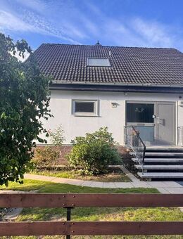 Vollständig renoviertes Ein - oder 2-Familienhaus mit 131qm und Doppelgarage - fertig zum Einziehen - Burgdorf (Landkreis Region Hannover)