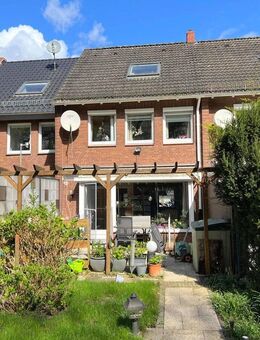 PURNHAGEN-IMMOBILIEN - Bremen-Schönebeck - Reihenmittelhaus mit Garage in familienfreundlicher Lage - Bremen