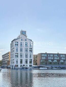 + Urbaner Rückzugsort mit Wasserblick - Wohnen auf der Schlossinsel + - Hamburg