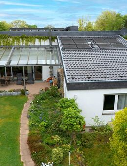 Leverkusen-Wiesdorf: Freistehendes Einfamilienhaus im Bungalowstil in grüner und ruhiger Wohnlage! - Leverkusen