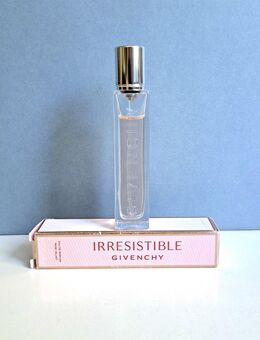 Givenchy Irresistible Rose Velvet Eau de Parfum Reisegröße fast voll - Leipzig