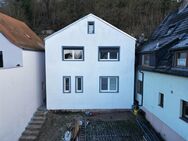 Charmantes Einfamilienhaus mit Altstadtblick und großzügigen Terrassenflächen - Gemünden (Main)