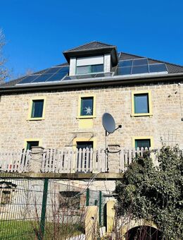 Außergewöhnliches, stilvolles Zuhause im Grünen - idyllisch im Außenbereich gelegen auf einem sonnigen Grund mit 2.200m²! - Riedbach