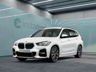 BMW X1, sDrive20i, Jahr 2021 - München