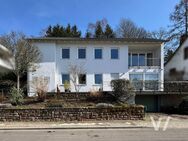 Großzügiges Einfamilienhaus mit weitläufigem Grundstück in Toplage am Saarbrücker Rotenbühl - Saarbrücken