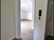 2-Zimmer DG Wohnung in Elsen mit Balkon zu verkaufen - Paderborn