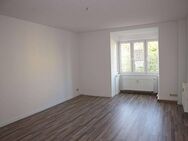 Modernes Laminat - Balkon mit Blick ins Grüne - 1. OG u.v.m. - Chemnitz
