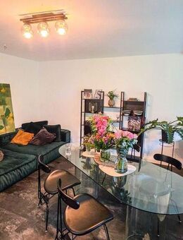 Provisionsfrei: Modernisiert & im Grünen! 3-Zimmer-Wohnung mit Balkon & Garage - Karlsruhe