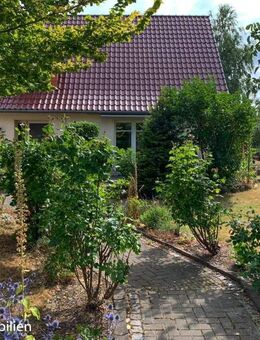 Attraktives Einfamilienhaus in idyllischer Lage am Stadtrand von Oschatz - Oschatz