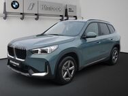 BMW X1, sDrive18d ParkAss ActiveGuard, Jahr 2024 - Eggenfelden