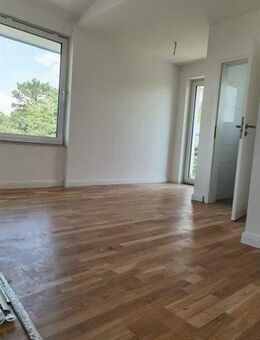 Perfekt für Wohngemeinschaften: Großzügige Wohnung in zentraler Lage - Wuppertal