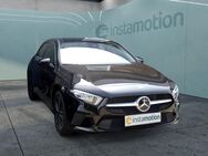 Mercedes A 200, Kompakt PROGRESSIVE SPUR, Jahr 2022 - München