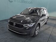 VW Tiguan, 2.0 TDI Move, Jahr 2023 - München