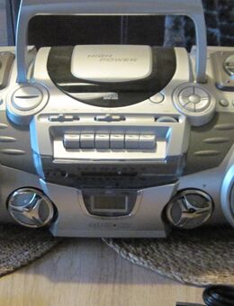 Tragbarer MP3 Player von Fa. Elta - Duisburg