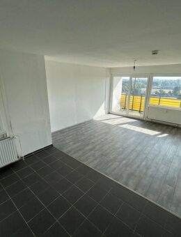 Helles 3-Zimmer-Wohnung mit atemberaubendem Ausblick in Mönchengladbach - Mönchengladbach