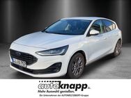 Ford Focus, 1.0 EcoBoost Titanium, Jahr 2022 - Weinheim
