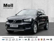 Volvo XC40 Momentum Pro 2WD T3 EU6d AHK Navi digitales Cockpit Soundsystem HarmanKardon LED - Aachen