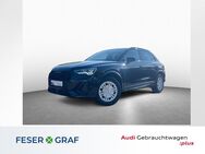 Audi Q3, S line 45 TFSI qu MATRTIX, Jahr 2023 - Schwabach