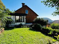 Einfamilienhaus mit 2 Terrassenflächen und schöner Gartenfläche - Ebelsbach