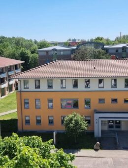 SENIOREN, barrierefreies Wohnen, 2-Zimmerwohnung mit Balkon in Schwerin - Schwerin