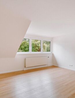 Großzügige 4-Zimmer Eigentumswohnung in Adendorf - Adendorf
