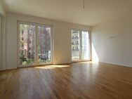 Ab 01.08.2025 bezugsfrei! Großzügig geschnittene 3 Zimmer mit EBK in ruhiger Seitenstraße! - Leipzig