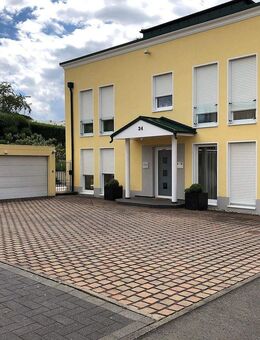 Repräsentative Villa für 2 Generationen oder als Wohn- und Geschäftshaus - Wachtberg