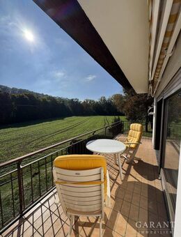 Freistehendes Zweifamilienhaus mit zwei Einliegerwohnungen in traumhafter Lage - Murr