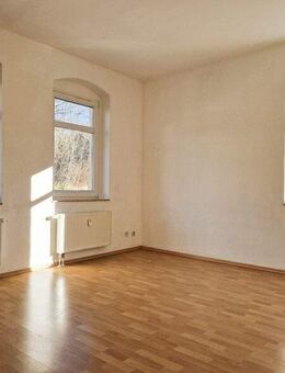 Zentral gelegene 2-Raum-Wohnung mit Balkon in Rabenau - Rabenau (Sachsen)