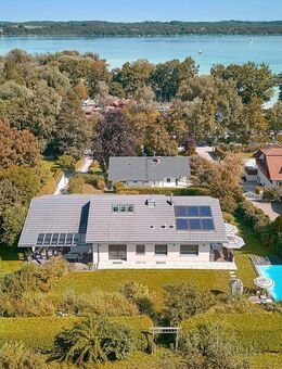 Familienvilla mit Pool, luftigem Strandhausflair, Seeblick, Lift und Einliegerwohnung in Seenähe - Eching (Ammersee)