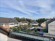 Lichtdurchflutete 3,5 Zi. Wohnung im DG in Radolfzell mit Stellplatz und neuem Bad und Gäste WC. - Radolfzell (Bodensee)