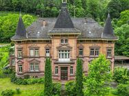 **Villa Hemmer** Prächtige Villa im Renaissance-Stil mit barocken Akzenten - Neidenfels