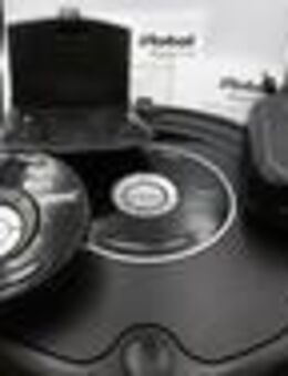 iRobot 585 Roomba Roboter- Staubsauger NEU: 7x Hepa-Filter, Bürst - Singen (Hohentwiel) Zentrum