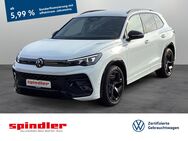 VW Tiguan, 1.5 R-Line eTSI °, Jahr 2024 - Kreuzwertheim