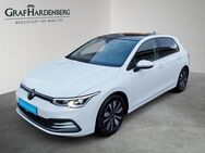 VW Golf, 2.0 TDI VIII Life, Jahr 2024 - Tuttlingen