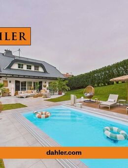 Exklusive Lage am Waldrand - großzügiges Haus mit Pool und Wellnessbereich - Ziemetshausen