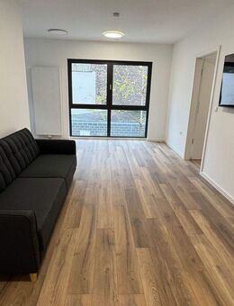 Teilmöblierte Neubau Studentenwohnung - Köln