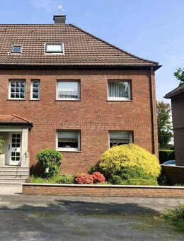 RE - HILLERHEIDE: FAMILIEN AUFGEPASST! WOHNEN AUF CA. 225 m²/ DHH/ 8- ZIMMER/ GARTEN/ 2 - GARAGEN - Recklinghausen