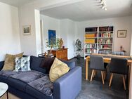 Charmante 2-Zimmer-Wohnung mit großem Balkon und Garage - zentral gelegen - Mönchengladbach