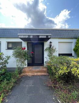 Rarität ! Bungalow in Bestlage mit Garten und XL-Garage. - Hilden