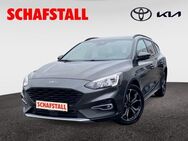 Ford Focus Active X Mild-Hybrid EcoBoost Navi Tempomat Kamera PDC - Bergheim (Nordrhein-Westfalen)