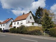 geräumiges Wohnhaus auf großem Grundstück - Spiesen-Elversberg