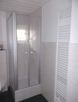 Schön renoviertes RMH mit Garten in Regensburg - Regensburg