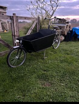 Schwarzes Lastenrad Bakfiets für 2 Kinder - Goch Zentrum