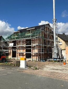 Der Rohbau steht! Doppelhaushälften in Schlangen - Schlangen