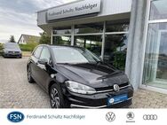 VW Golf, 1.0 TSI VII Join, Jahr 2018 - Demmin