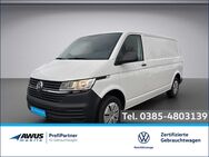 VW T6.1, 2.0 TDI Transporter Kasten 110kW SG6, Jahr 2023 - Schwerin