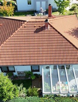 Charmantes Einfamilienhaus vor den Toren von Erfurt mit Garten, Wintergarten und Outdoor Spa - Amt Wachsenburg