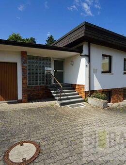 Praxis, Büro oder doch Nutzung als Wohnhaus! Bungalow in Toplage von Altenkunstadt - Altenkunstadt