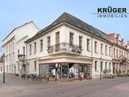 Rastatt / stilvolles Kulturdenkmal / Wohn-und Geschäftshaus direkt am Marktplatz - Rastatt